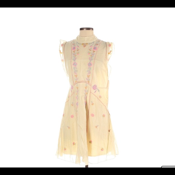 Free People Casual Dures Cream Riviera. - Picture 6 of 12